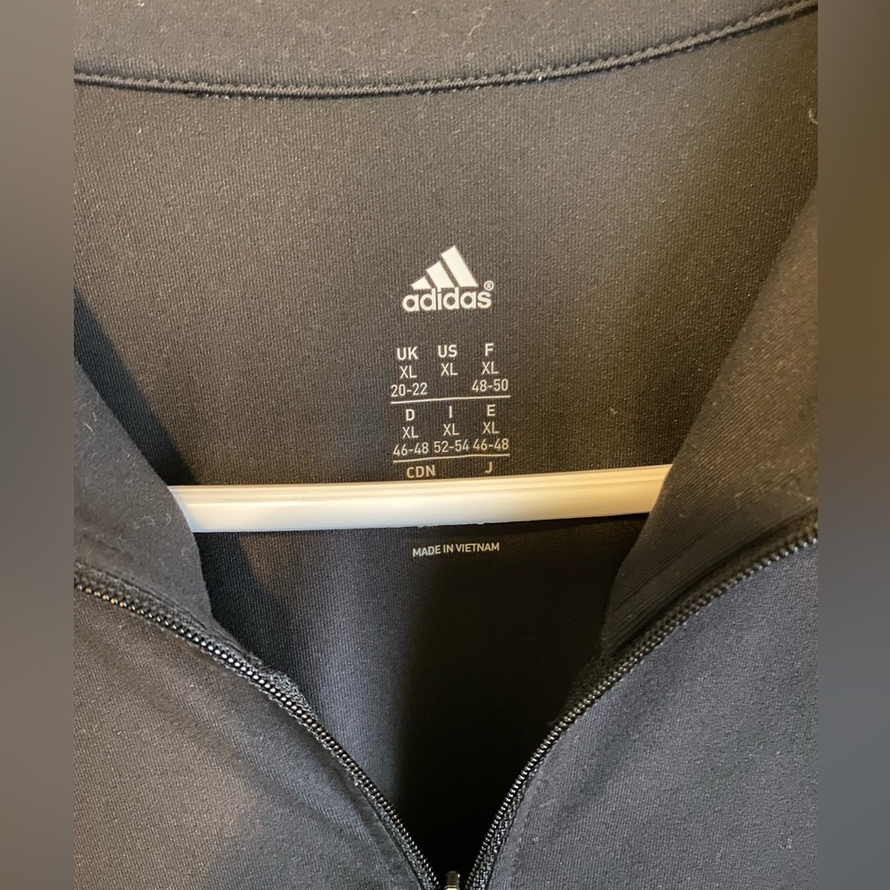 Adidas Men's Size XL Pullover Sweatshirt Half Zip  Polyester Black - Picture 3 of 4
